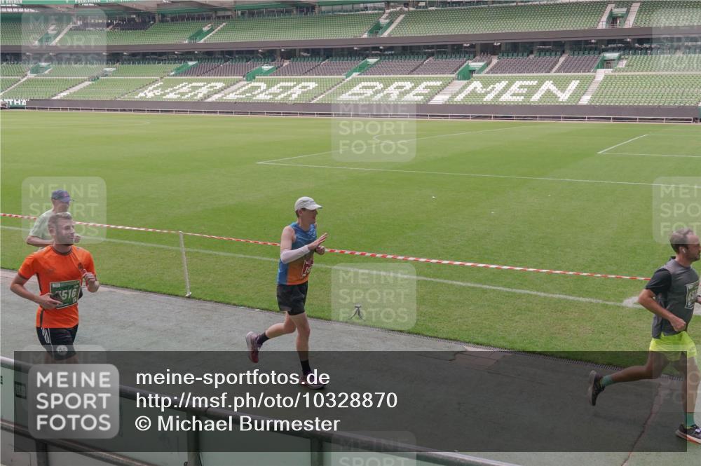 13.09.2026 - 21. swb-Marathon Bremen Michael Burmester http://msf.ph/oto/10328870 13.09.2026 12:59:17 Laufen im Stadion 141, 148, 191, 226, 232, 260, 342, 511, 672, 745, 789, 790, 972, 1080, 1119, 1166, 1191, 1199, 1209, 1281, 1493, 1494, 1516, 1642, 1647, 1931, 1933, 2088, 2210, 2289, 2343, 2367, 2397, 2425, 2481, 2517, 2570, 2577, 2686, 2771, 2806, 2807, 2827, 2885, 2899, 2914, 2953, 2961, 2979, 3015, 3021, 3098, 3120, 3124, 3138, 3148, 3186, 3190, 3233, 3273, 3319, 3338, 3435, 3516, 3531, 3534, 3560, 3652, 3655, 3695, 3861, 3930, 3933, 3934, 4120, 205 meine-sportfotos.de