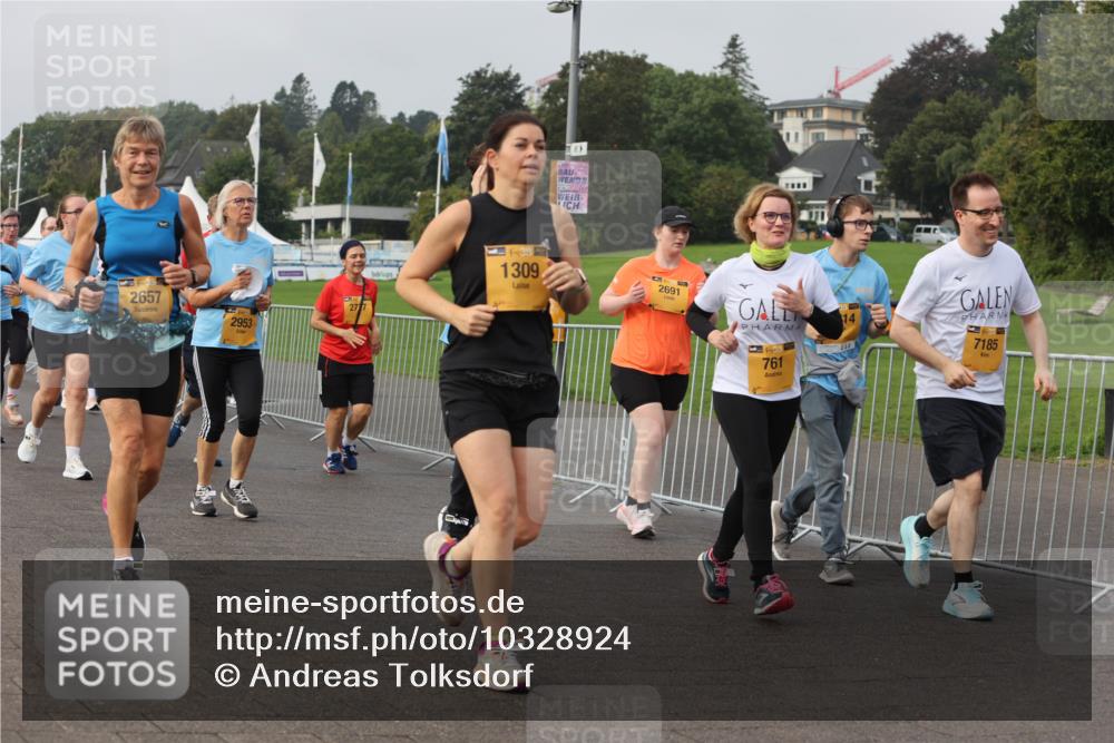 13.09.2026 - Kiel Lauf Andreas Tolksdorf http://msf.ph/oto/10328924 13.09.2026 09:30:08 Kiellinie 2657, 2953, 1, 39, 1309, 2691, 98, 761, 14, 7185 meine-sportfotos.de