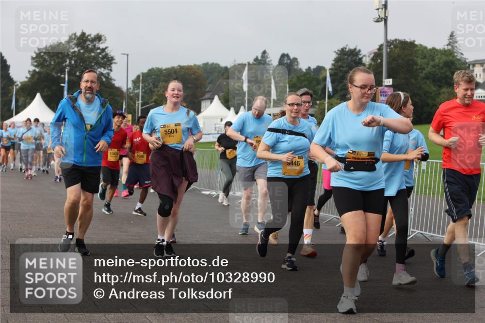 13.09.2026 - Kiel Lauf Andreas Tolksdorf http://msf.ph/oto/10328990 13.09.2026 09:30:11 Kiellinie 10424, 6986, 38, 5504, 95, 9446 meine-sportfotos.de