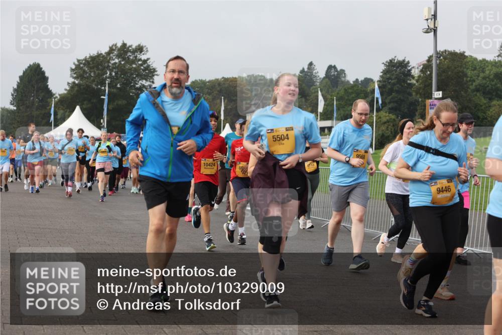 13.09.2026 - Kiel Lauf Andreas Tolksdorf http://msf.ph/oto/10329009 13.09.2026 09:30:12 Kiellinie 10424, 69, 39, 5504, 8115, 9568, 1139, 9446 meine-sportfotos.de