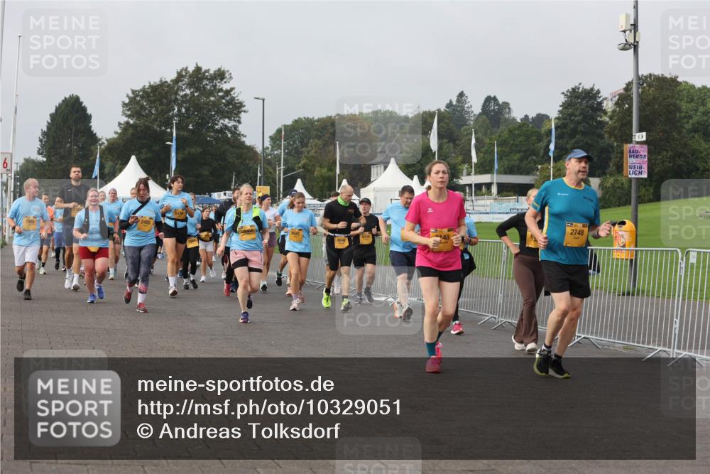 13.09.2026 - Kiel Lauf Andreas Tolksdorf http://msf.ph/oto/10329051 13.09.2026 09:30:15 Kiellinie 2485, 6158, 8041, 6118, 8044, 2748 meine-sportfotos.de