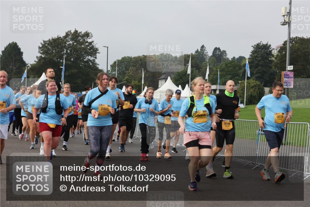 13.09.2026 - Kiel Lauf Andreas Tolksdorf http://msf.ph/oto/10329095 13.09.2026 09:30:18 Kiellinie 69, 2485, 791, 6701, 102, 8044, 5670 meine-sportfotos.de