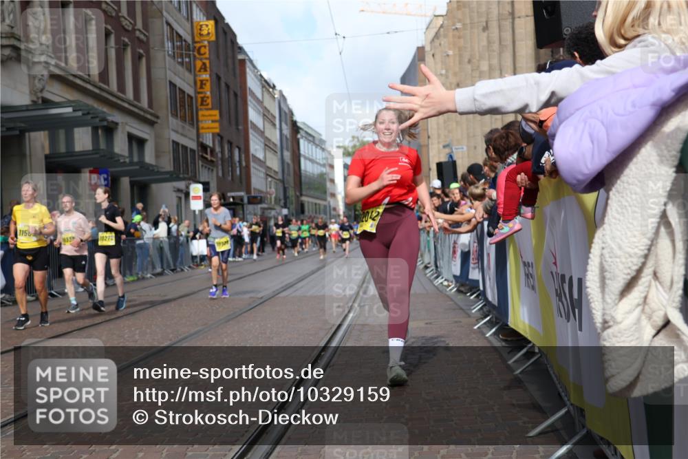 13.09.2026 - 21. swb-Marathon Bremen Strokosch-Dieckow http://msf.ph/oto/10329159 13.09.2026 11:02:10 Ziel 10153, 10154, 10173, 10273, 10274, 10278, 10331, 10338, 10738, 10885, 10915, 10943, 11137, 11261, 11505, 11508, 11526, 11554, 11662, 11853, 11886, 11890, 11945, 12154, 12169, 12252, 12429, 12489, 10173, 10257, 10409, 10439, 10444, 10473, 10500, 10617, 10636, 10803, 10817, 10924, 11115, 11249, 11268, 11369, 11436, 11576, 11811, 11859, 12016, 12042, 12094, 12095, 12134, 12135, 12145, 12360, 12412, 12437, 12466, 12506 meine-sportfotos.de