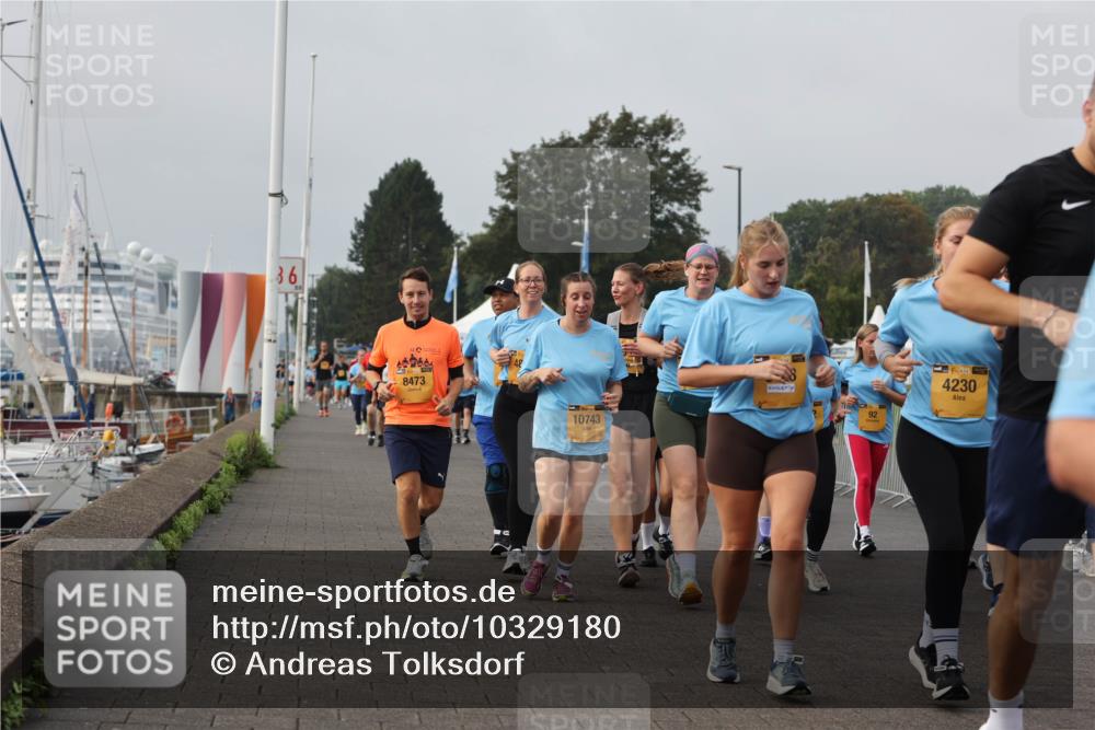 13.09.2026 - Kiel Lauf Andreas Tolksdorf http://msf.ph/oto/10329180 13.09.2026 09:30:22 Kiellinie 36, 8473, 10743, 92, 38, 4230 meine-sportfotos.de