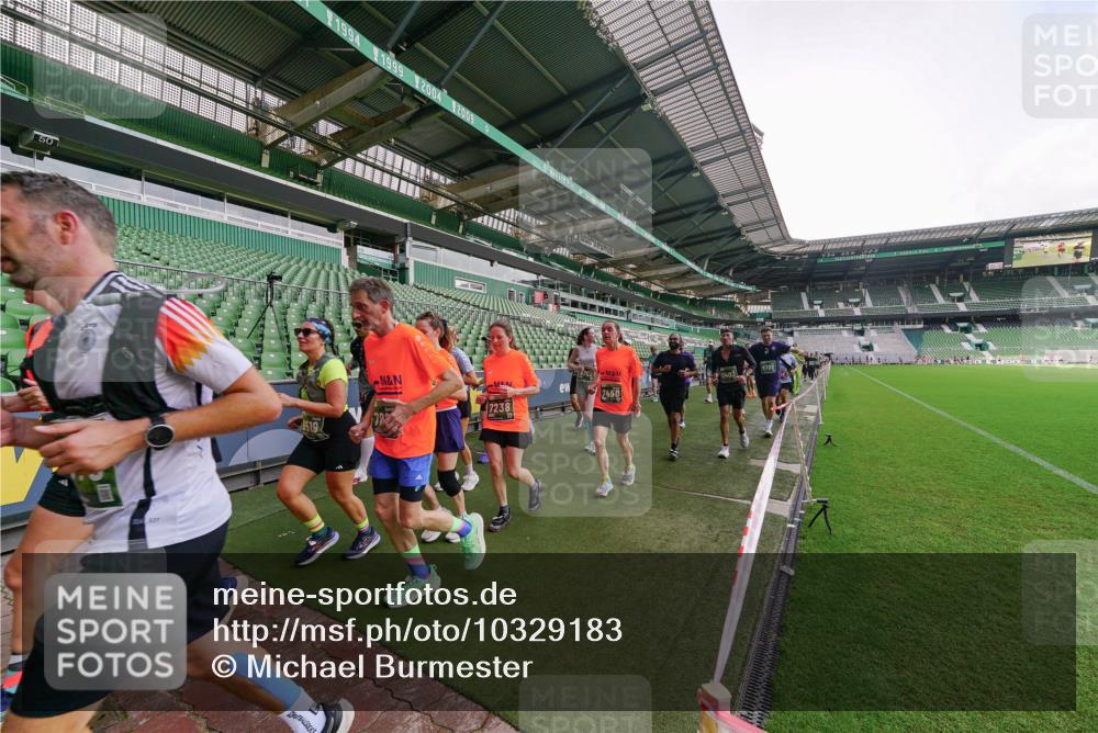 13.09.2026 - 21. swb-Marathon Bremen Michael Burmester http://msf.ph/oto/10329183 13.09.2026 13:35:38 Laufen im Stadion 170, 193, 368, 462, 491, 496, 657, 679, 916, 1015, 1026, 1280, 1321, 1396, 1432, 1553, 1560, 1607, 1703, 1726, 1772, 1784, 1887, 1934, 1965, 1974, 1977, 1992, 2335, 2338, 2451, 2578, 2650, 2688, 2789, 2791, 2894, 2933, 3090, 3161, 3169, 3178, 3179, 3191, 3406, 3463, 3472, 3498, 3547, 3555, 3573, 3588, 3640, 3660, 3708, 3709, 3720, 3801, 3839, 3904, 3914, 3985, 4014, 4145, 4200, 4290, 4464, 4500, 4546, 4561, 4880, 4967, 5000, 5034, 5151, 5332, 5461, 5818 meine-sportfotos.de