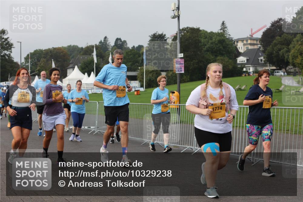 13.09.2026 - Kiel Lauf Andreas Tolksdorf http://msf.ph/oto/10329238 13.09.2026 09:30:32 Kiellinie 3702, 370, 1494, 11886, 38, 1774, 7143 meine-sportfotos.de
