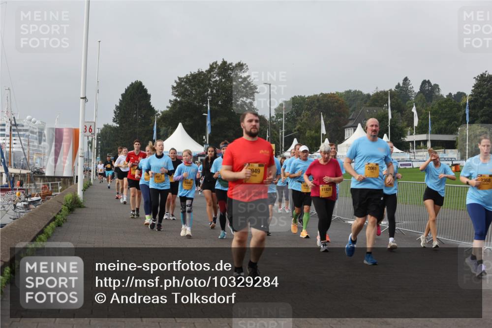 13.09.2026 - Kiel Lauf Andreas Tolksdorf http://msf.ph/oto/10329284 13.09.2026 09:30:34 Kiellinie 36, 4911, 5940, 949, 11828, 2061, 2368 meine-sportfotos.de