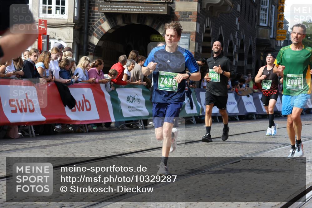 13.09.2026 - 21. swb-Marathon Bremen Strokosch-Dieckow http://msf.ph/oto/10329287 13.09.2026 13:14:04 Ziel 524, 683, 1704, 1707, 1937, 2401, 2422, 2767, 3236, 3413, 5443, 6451, 7210, 7283, 7493, 7707, 8840, 9442, 9884, 13099, 107, 235, 1542, 1998, 2043, 2084, 2203, 2913, 2922, 4728, 5986, 6145, 7029, 7591, 7659, 7963, 8886, 8919, 9783 meine-sportfotos.de