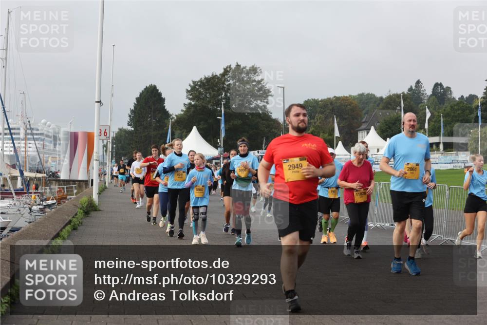 13.09.2026 - Kiel Lauf Andreas Tolksdorf http://msf.ph/oto/10329293 13.09.2026 09:30:34 Kiellinie 36, 4911, 5940, 5938, 2949, 1961, 11828, 2061 meine-sportfotos.de