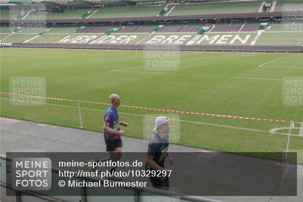 13.09.2026 - 21. swb-Marathon Bremen Michael Burmester http://msf.ph/oto/10329297 13.09.2026 12:59:55 Laufen im Stadion 135, 191, 226, 232, 260, 342, 651, 745, 972, 1080, 1166, 1209, 1368, 1493, 1494, 1516, 1650, 1861, 1935, 1963, 2088, 2210, 2289, 2293, 2306, 2322, 2367, 2427, 2481, 2517, 2570, 2577, 2686, 2700, 2708, 2806, 2807, 2827, 2885, 2899, 2906, 2914, 2953, 2961, 2979, 3015, 3021, 3076, 3098, 3105, 3120, 3124, 3145, 3168, 3173, 3190, 3233, 3273, 3354, 3435, 3480, 3516, 3531, 3642, 3652, 3729, 3774, 3855, 3856, 3861, 3930, 3934 meine-sportfotos.de