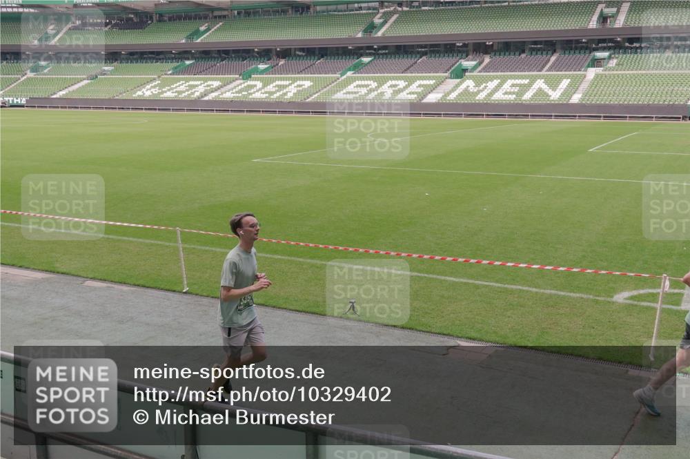 13.09.2026 - 21. swb-Marathon Bremen Michael Burmester http://msf.ph/oto/10329402 13.09.2026 13:00:05 Laufen im Stadion 135, 191, 226, 232, 242, 260, 342, 651, 687, 745, 972, 1080, 1166, 1209, 1368, 1493, 1494, 1516, 1650, 1861, 1935, 1963, 2088, 2210, 2289, 2293, 2306, 2322, 2367, 2427, 2481, 2490, 2517, 2570, 2577, 2658, 2686, 2700, 2708, 2781, 2806, 2827, 2885, 2899, 2906, 2914, 2953, 2961, 2967, 2979, 3015, 3021, 3076, 3098, 3105, 3120, 3124, 3145, 3168, 3173, 3190, 3233, 3273, 3354, 3385, 3435, 3480, 3516, 3531, 3642, 3652, 3729, 3774, 3855, 3856, 3861, 3930, 3934 meine-sportfotos.de