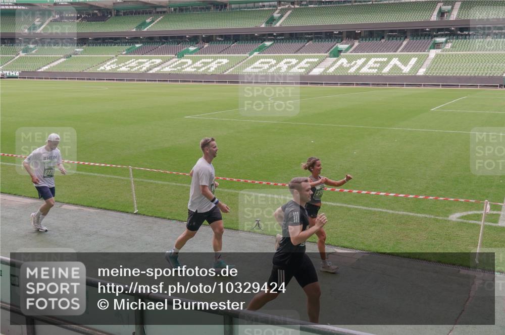 13.09.2026 - 21. swb-Marathon Bremen Michael Burmester http://msf.ph/oto/10329424 13.09.2026 13:00:08 Laufen im Stadion 135, 191, 226, 232, 242, 260, 342, 651, 687, 745, 972, 1080, 1166, 1209, 1368, 1493, 1494, 1516, 1650, 1861, 1935, 1963, 2088, 2210, 2289, 2293, 2306, 2322, 2367, 2409, 2427, 2481, 2485, 2490, 2517, 2560, 2570, 2577, 2658, 2686, 2700, 2708, 2781, 2806, 2827, 2885, 2899, 2906, 2914, 2953, 2961, 2967, 2979, 3015, 3021, 3076, 3098, 3105, 3120, 3124, 3145, 3168, 3173, 3190, 3233, 3273, 3354, 3385, 3435, 3480, 3516, 3524, 3531, 3642, 3652, 3729, 3774, 3855, 3856, 3861, 3930, 3934 meine-sportfotos.de