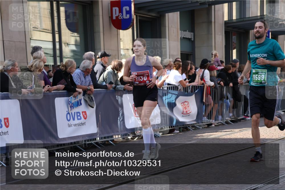 13.09.2026 - 21. swb-Marathon Bremen Strokosch-Dieckow http://msf.ph/oto/10329531 13.09.2026 13:21:43 Ziel 141, 148, 1209, 1601, 1645, 2051, 3021, 3338, 3652, 3774, 3934, 4581, 4735, 5193, 6976, 7098, 7625, 7917, 8438, 8452, 8924, 8947, 9599, 9839, 10120, 572, 1130, 1254, 2088, 2397, 2570, 2904, 3120, 3202, 3290, 3435, 3655, 3695, 3930, 3934, 4165, 4735, 5542, 6862, 6865, 7176, 8184, 8270, 8384, 8730, 8923, 9048, 9059, 9421, 9514, 9722, 13145 meine-sportfotos.de
