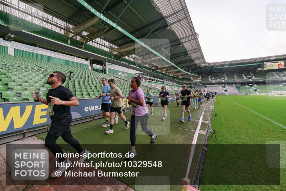 13.09.2026 - 21. swb-Marathon Bremen Michael Burmester http://msf.ph/oto/10329548 13.09.2026 13:36:17 Laufen im Stadion 444, 462, 491, 496, 590, 657, 799, 1015, 1132, 1135, 1279, 1280, 1321, 1396, 1432, 1620, 1726, 1762, 1887, 1934, 1951, 1965, 1974, 1977, 1992, 2078, 2227, 2335, 2578, 2639, 2650, 2688, 2789, 2842, 2892, 2894, 2933, 3090, 3161, 3169, 3178, 3179, 3191, 3299, 3303, 3406, 3408, 3463, 3472, 3498, 3555, 3570, 3573, 3588, 3640, 3731, 3779, 3801, 3839, 3904, 3985, 4084, 4145, 4200, 4210, 4290, 4464, 4500, 4538, 4546, 4561, 4801, 4880, 4967, 5000, 5034, 5182, 5332, 5461, 5679, 5818 meine-sportfotos.de