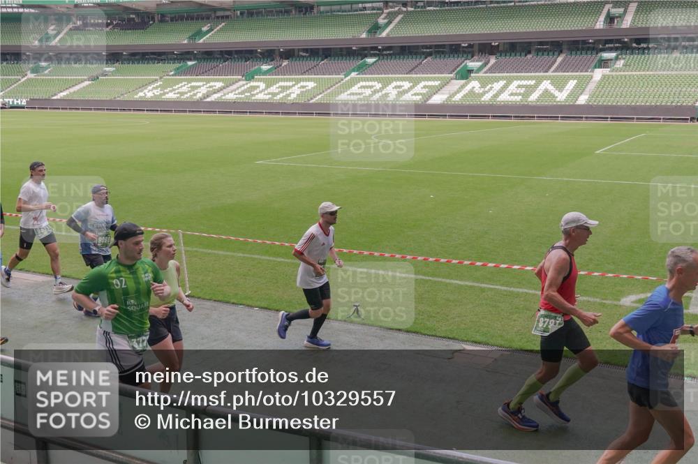 13.09.2026 - 21. swb-Marathon Bremen Michael Burmester http://msf.ph/oto/10329557 13.09.2026 13:00:20 Laufen im Stadion 135, 191, 226, 232, 242, 260, 318, 342, 651, 687, 745, 972, 1080, 1166, 1209, 1368, 1493, 1494, 1516, 1650, 1861, 1935, 1963, 2088, 2210, 2289, 2293, 2306, 2322, 2409, 2427, 2481, 2485, 2490, 2517, 2560, 2561, 2570, 2627, 2658, 2686, 2700, 2708, 2781, 2806, 2827, 2885, 2899, 2906, 2914, 2953, 2961, 2967, 2979, 3015, 3076, 3098, 3105, 3124, 3145, 3168, 3173, 3190, 3233, 3273, 3354, 3385, 3480, 3516, 3524, 3531, 3642, 3652, 3729, 3774, 3855, 3856, 3861, 3930, 3934 meine-sportfotos.de