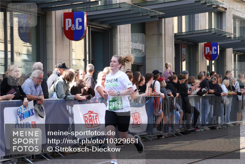 13.09.2026 - 21. swb-Marathon Bremen Strokosch-Dieckow http://msf.ph/oto/10329651 13.09.2026 13:21:46 Ziel 141, 148, 1209, 1601, 1645, 2051, 3021, 3338, 3652, 3774, 4581, 5193, 6621, 6976, 7098, 7625, 7917, 8438, 8452, 8924, 9599, 9839, 572, 1130, 1254, 2088, 2397, 2570, 2904, 3120, 3202, 3290, 3435, 3655, 3695, 3930, 3934, 4165, 4735, 5542, 6862, 6865, 6976, 7176, 8184, 8270, 8384, 8730, 8923, 8947, 9048, 9059, 9421, 9722, 10120, 13145 meine-sportfotos.de