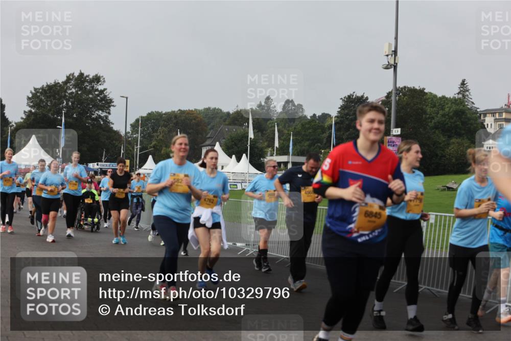 13.09.2026 - Kiel Lauf Andreas Tolksdorf http://msf.ph/oto/10329796 13.09.2026 09:31:07 Kiellinie 582, 4762, 4568, 6845 meine-sportfotos.de