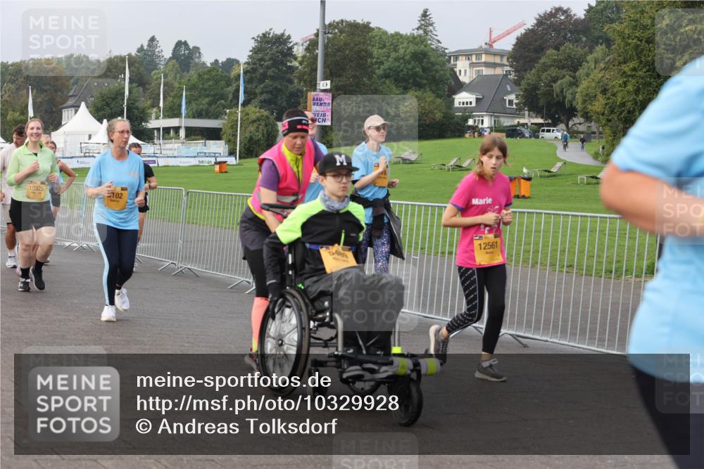 13.09.2026 - Kiel Lauf Andreas Tolksdorf http://msf.ph/oto/10329928 13.09.2026 09:31:18 Kiellinie 10325, 102, 12561 meine-sportfotos.de