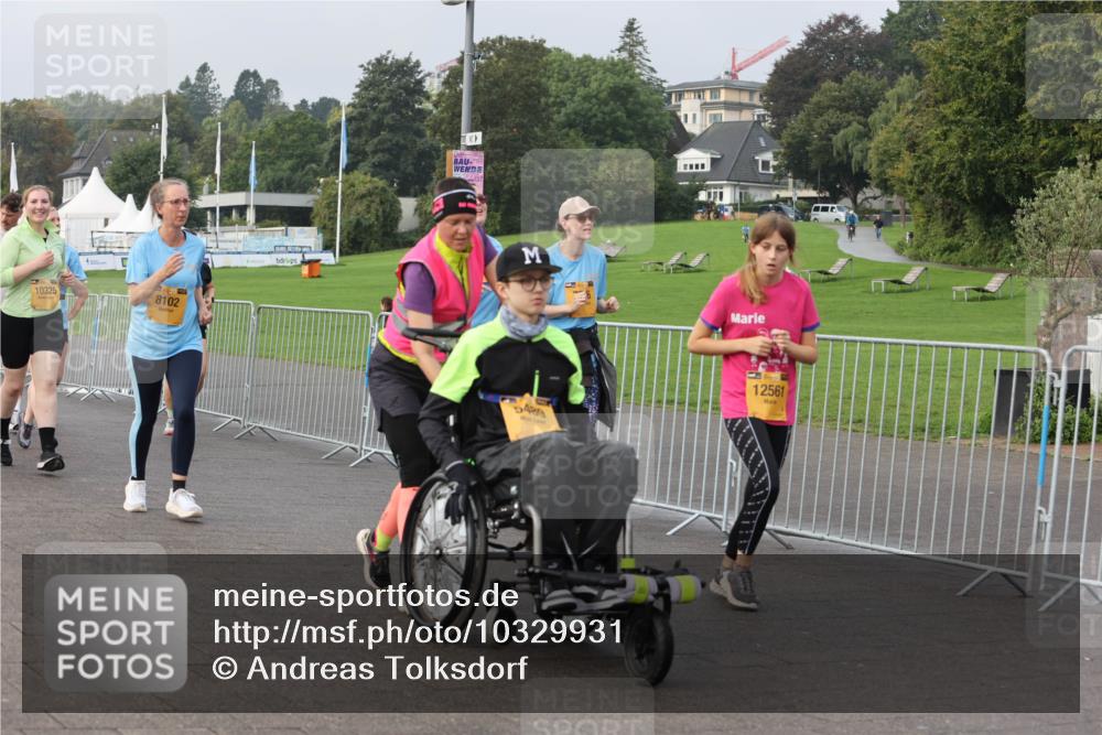 13.09.2026 - Kiel Lauf Andreas Tolksdorf http://msf.ph/oto/10329931 13.09.2026 09:31:18 Kiellinie 10325, 1, 35, 8102, 5489, 12561 meine-sportfotos.de