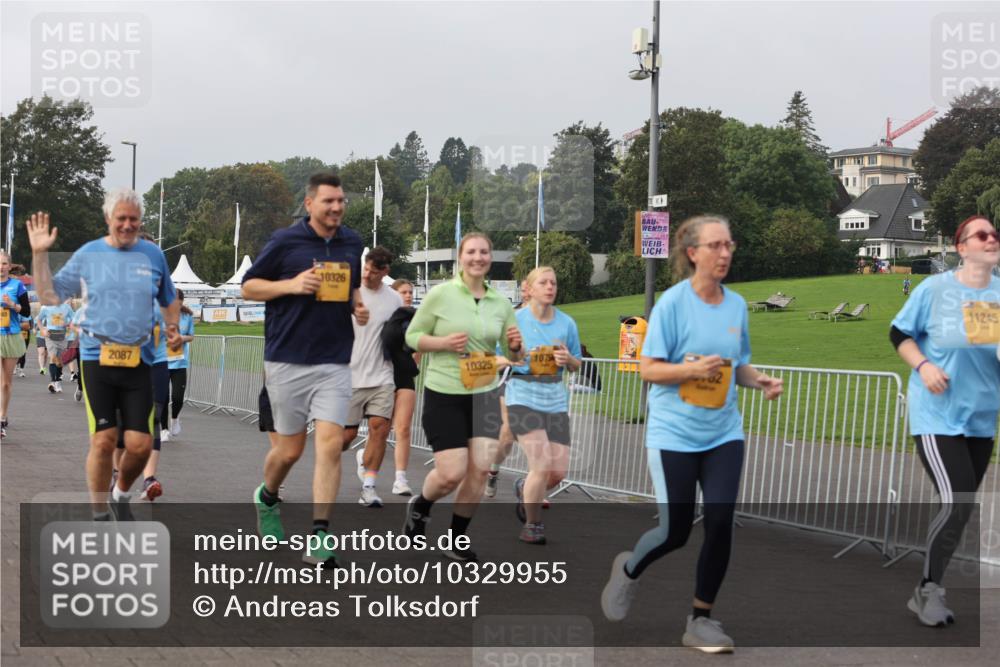 13.09.2026 - Kiel Lauf Andreas Tolksdorf http://msf.ph/oto/10329955 13.09.2026 09:31:19 Kiellinie 2087, 10326, 10325, 11245 meine-sportfotos.de