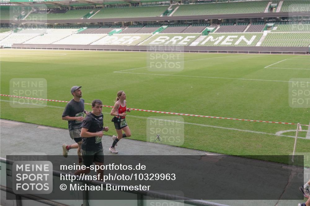 13.09.2026 - 21. swb-Marathon Bremen Michael Burmester http://msf.ph/oto/10329963 13.09.2026 13:01:00 Laufen im Stadion 135, 242, 260, 282, 318, 342, 440, 531, 651, 687, 930, 1006, 1067, 1209, 1368, 1436, 1448, 1493, 1494, 1582, 1650, 1861, 1896, 1935, 1963, 2033, 2062, 2088, 2293, 2306, 2322, 2370, 2409, 2427, 2481, 2485, 2490, 2491, 2517, 2560, 2561, 2570, 2627, 2658, 2686, 2700, 2708, 2781, 2906, 2914, 2967, 3076, 3105, 3145, 3168, 3173, 3273, 3354, 3372, 3374, 3375, 3385, 3480, 3524, 3526, 3642, 3667, 3729, 3774, 3806, 3855, 3856, 3861, 3930 meine-sportfotos.de