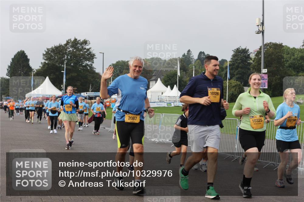 13.09.2026 - Kiel Lauf Andreas Tolksdorf http://msf.ph/oto/10329976 13.09.2026 09:31:20 Kiellinie 10248, 2087, 10326, 11, 39, 10325, 10798 meine-sportfotos.de