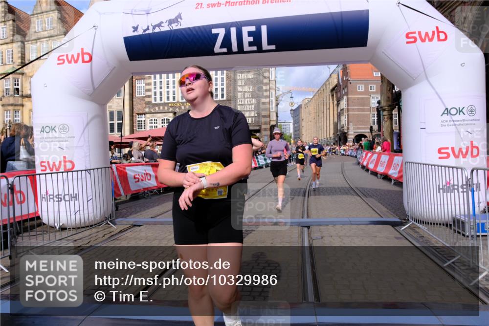 13.09.2026 - 21. swb-Marathon Bremen Tim E. http://msf.ph/oto/10329986 13.09.2026 11:03:34 Ziel 10092, 10150, 10187, 10195, 10237, 10309, 10528, 10531, 10598, 10724, 10727, 10904, 10959, 11070, 11493, 11598, 11676, 11773, 11830, 11836, 12068, 12184, 12185, 12214, 12611 meine-sportfotos.de