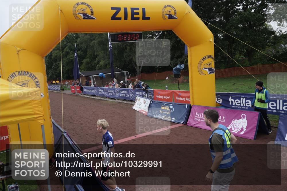 13.09.2026 - Airport Race Dennis Weichert http://msf.ph/oto/10329991 13.09.2026 10:24:25 Ziel 4017, 5018, 5145, 5147 meine-sportfotos.de