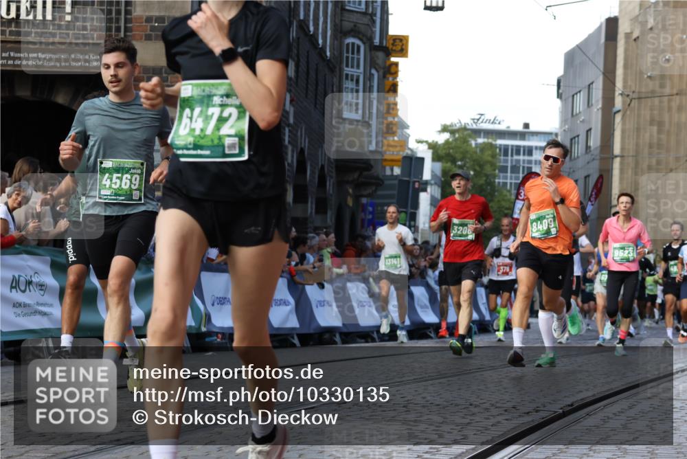 13.09.2026 - 21. swb-Marathon Bremen Strokosch-Dieckow http://msf.ph/oto/10330135 13.09.2026 13:14:48 Ziel 199, 376, 469, 1043, 1125, 1492, 1814, 2203, 2913, 3085, 3545, 3821, 3834, 4452, 4685, 5239, 5794, 5836, 5986, 6130, 6506, 7117, 7659, 7826, 8366, 8456, 9242, 9783, 9868, 889, 1510, 1748, 2383, 3206, 3504, 3717, 4226, 4968, 5294, 5298, 5315, 5417, 5471, 5796, 6379, 6404, 6521, 6528, 6717, 7190, 8238, 9523, 9797, 13141 meine-sportfotos.de