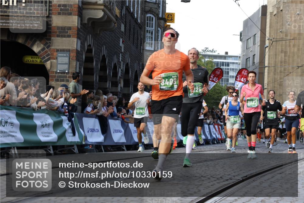 13.09.2026 - 21. swb-Marathon Bremen Strokosch-Dieckow http://msf.ph/oto/10330159 13.09.2026 13:14:49 Ziel 199, 376, 469, 1043, 1125, 1492, 1814, 2203, 2913, 3085, 3545, 3821, 3834, 4452, 4685, 5239, 5794, 5836, 5986, 6130, 6506, 7117, 7659, 7826, 8366, 8456, 9242, 9783, 9868, 10016, 889, 1510, 1748, 2383, 3206, 3504, 3717, 4226, 4968, 5294, 5298, 5315, 5417, 5471, 5796, 6351, 6379, 6404, 6521, 6528, 6717, 7190, 8238, 9363, 9523, 9797, 13141 meine-sportfotos.de