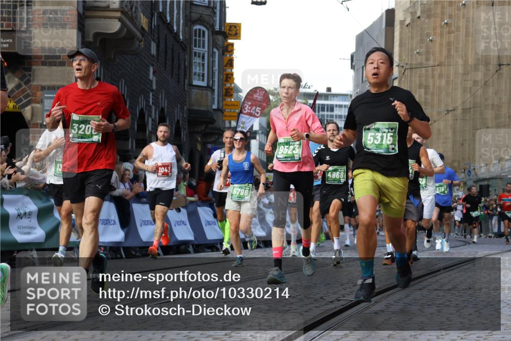 13.09.2026 - 21. swb-Marathon Bremen Strokosch-Dieckow http://msf.ph/oto/10330214 13.09.2026 13:14:50 Ziel 199, 376, 469, 1043, 1125, 1492, 1814, 2913, 3085, 3545, 3821, 3834, 4452, 4685, 5239, 5794, 5836, 5986, 6130, 6506, 7117, 7782, 7826, 8366, 8456, 9242, 9868, 10016, 889, 1510, 2383, 3206, 3504, 3717, 4968, 5294, 5298, 5417, 5471, 5796, 6351, 6379, 6404, 6521, 6528, 6717, 7190, 8238, 9363, 9523, 9797, 13141 meine-sportfotos.de