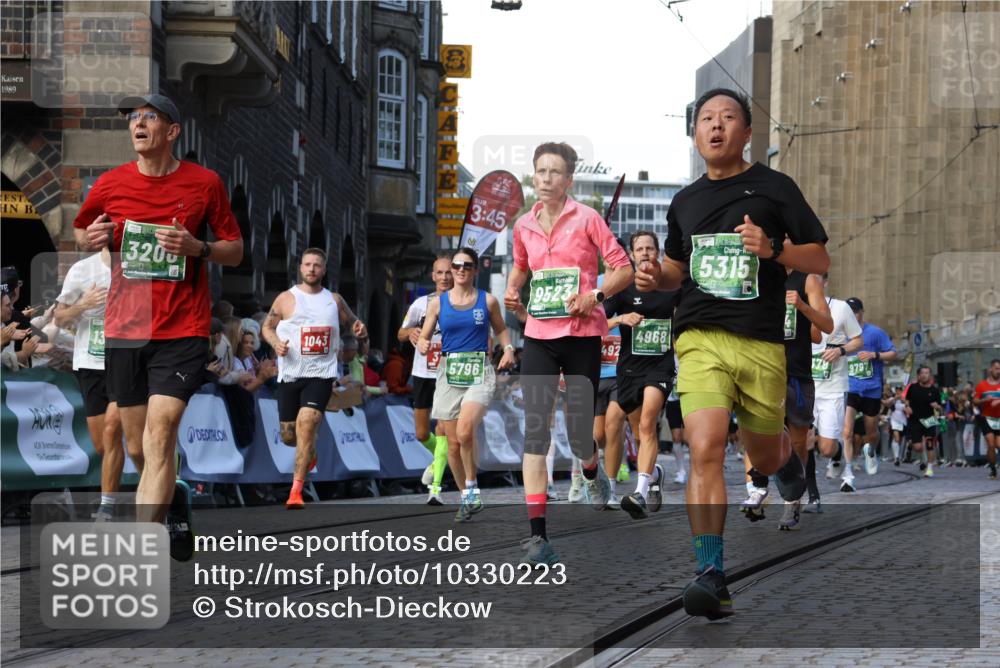 13.09.2026 - 21. swb-Marathon Bremen Strokosch-Dieckow http://msf.ph/oto/10330223 13.09.2026 13:14:50 Ziel 199, 376, 469, 1043, 1125, 1492, 1814, 2913, 3085, 3545, 3821, 3834, 4452, 4685, 5239, 5794, 5836, 5986, 6130, 6506, 7117, 7782, 7826, 8366, 8456, 9242, 9868, 10016, 889, 1510, 2383, 3206, 3504, 3717, 4968, 5294, 5298, 5417, 5471, 5796, 6351, 6379, 6404, 6521, 6528, 6717, 7190, 8238, 9363, 9523, 9797, 13141 meine-sportfotos.de