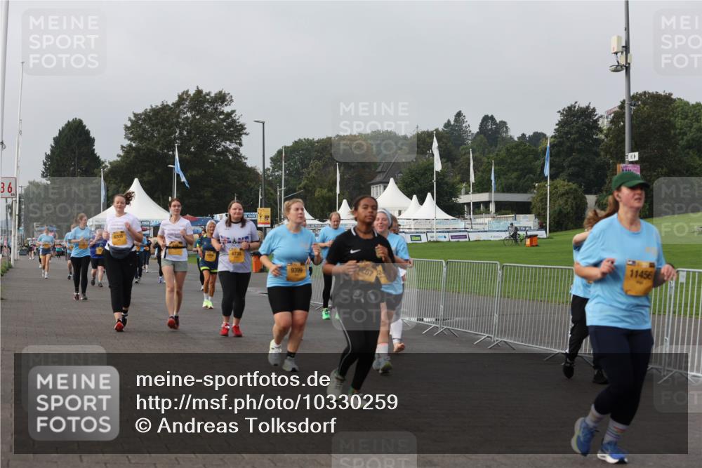 13.09.2026 - Kiel Lauf Andreas Tolksdorf http://msf.ph/oto/10330259 13.09.2026 09:31:52 Kiellinie 36, 6735, 9399, 11456 meine-sportfotos.de