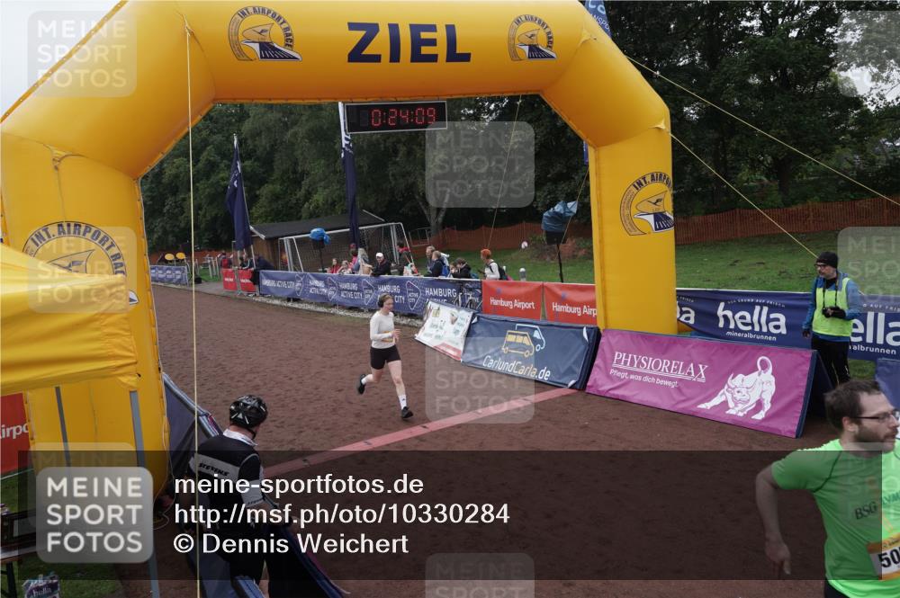 13.09.2026 - Airport Race Dennis Weichert http://msf.ph/oto/10330284 13.09.2026 10:24:42 Ziel 5055, 5126, 5293, 5312, 5425, 5472 meine-sportfotos.de