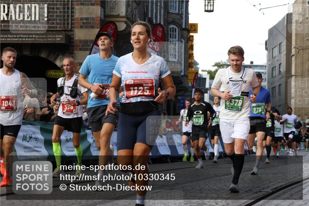 13.09.2026 - 21. swb-Marathon Bremen Strokosch-Dieckow http://msf.ph/oto/10330345 13.09.2026 13:14:53 Ziel 199, 376, 469, 1043, 1125, 1492, 1814, 2251, 2971, 2997, 3012, 3085, 3821, 3834, 4586, 4685, 5239, 5794, 5836, 6130, 6506, 7117, 7782, 7826, 8366, 8456, 9242, 9868, 10016, 1510, 2383, 3504, 3717, 4382, 4992, 5294, 5298, 5417, 5471, 6351, 6379, 6521, 6528, 6717, 7190, 7432, 8238, 9338, 9363, 9797 meine-sportfotos.de