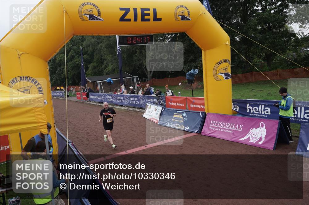13.09.2026 - Airport Race Dennis Weichert http://msf.ph/oto/10330346 13.09.2026 10:24:51 Ziel 5065, 5379, 5425, 5465 meine-sportfotos.de