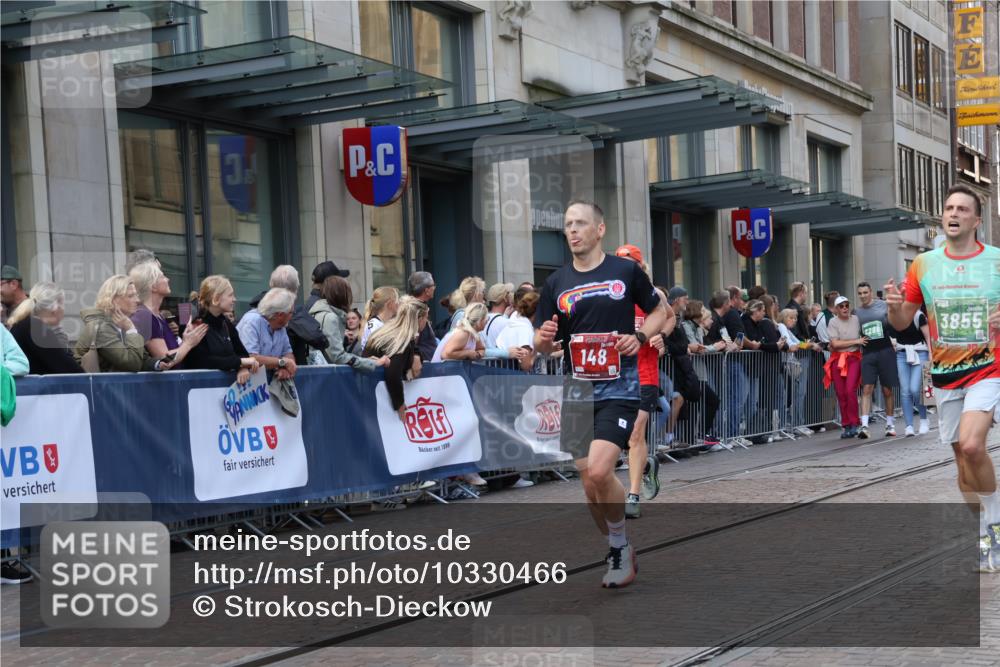13.09.2026 - 21. swb-Marathon Bremen Strokosch-Dieckow http://msf.ph/oto/10330466 13.09.2026 13:22:12 Ziel 388, 1933, 2402, 2481, 2499, 2771, 3855, 4204, 4211, 4483, 4697, 6891, 7586, 8447, 8547, 8574, 8694, 9090, 9510, 9668, 141, 148, 1209, 1601, 1645, 2051, 2499, 3021, 3338, 3652, 3774, 4581, 5193, 6621, 7098, 7625, 7917, 8438, 8452, 8924, 9599, 9839 meine-sportfotos.de