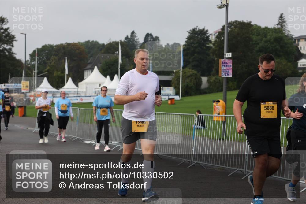 13.09.2026 - Kiel Lauf Andreas Tolksdorf http://msf.ph/oto/10330502 13.09.2026 09:32:22 Kiellinie 5497, 1296, 38, 5688 meine-sportfotos.de