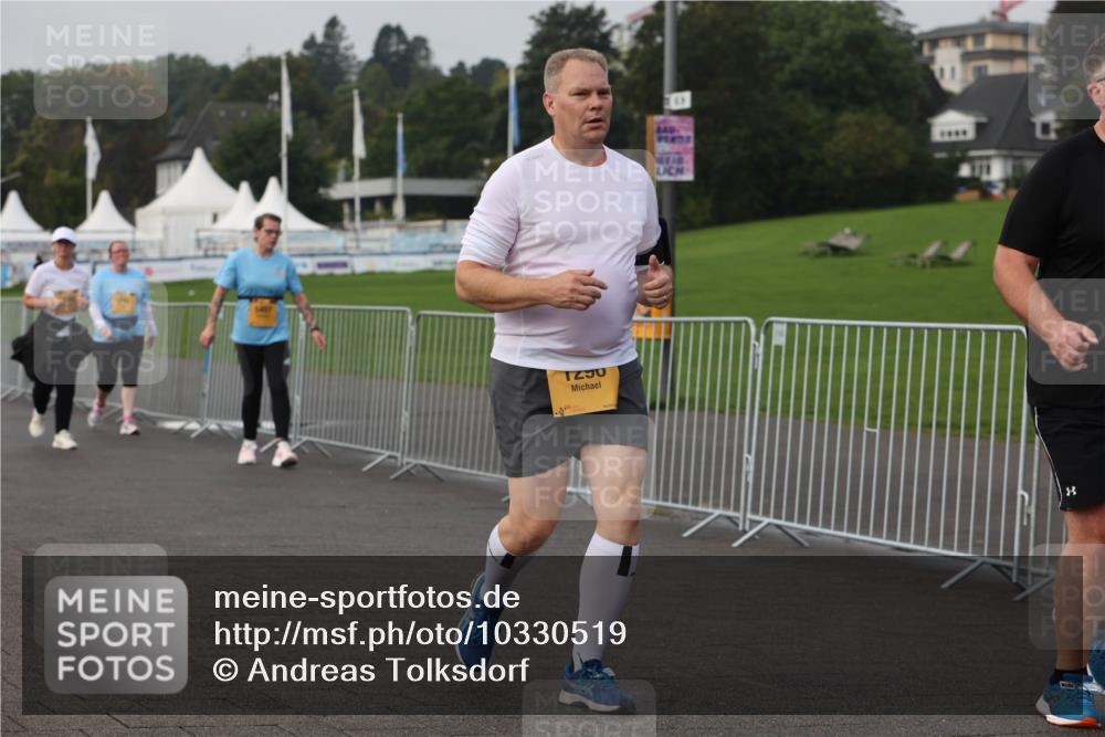 13.09.2026 - Kiel Lauf Andreas Tolksdorf http://msf.ph/oto/10330519 13.09.2026 09:32:23 Kiellinie 1250 meine-sportfotos.de