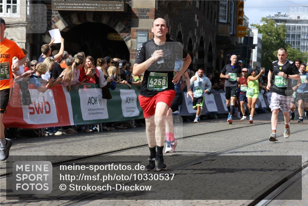 13.09.2026 - 21. swb-Marathon Bremen Strokosch-Dieckow http://msf.ph/oto/10330537 13.09.2026 13:31:29 Ziel 217, 1398, 1479, 2244, 2513, 2802, 2902, 3396, 3762, 3800, 4477, 4647, 5673, 5720, 5846, 6307, 6419, 6619, 6732, 7198, 7296, 7359, 7637, 7798, 7812, 7882, 8035, 8097, 8342, 8382, 8543, 8726, 9147, 9274, 9337, 9822, 9937, 9958, 9962, 9969, 9976, 9977, 13152, 310, 1600, 3115, 3239, 3858, 3859, 4164, 4273, 4692, 4889, 5426, 6039, 6062, 6100, 6193, 6213, 6581, 6602, 7032, 7260, 7608, 7941, 8042, 8166, 8205, 8206, 8364, 8495, 8522, 9033, 9293, 9568, 9903, 9914, 13151 meine-sportfotos.de