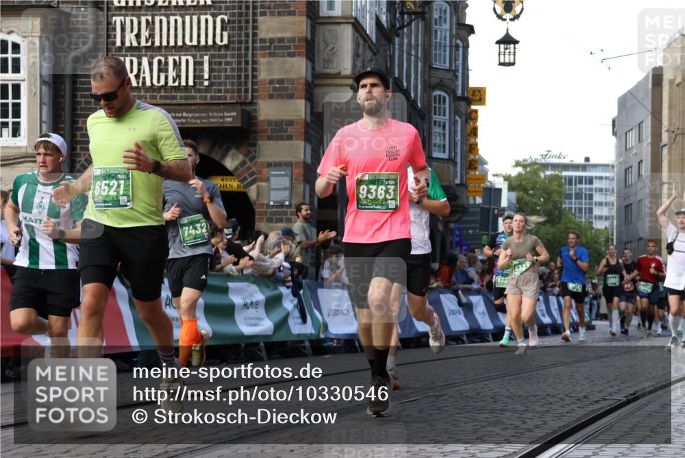 13.09.2026 - 21. swb-Marathon Bremen Strokosch-Dieckow http://msf.ph/oto/10330546 13.09.2026 13:15:04 Ziel 199, 615, 616, 889, 1455, 1748, 2251, 2847, 2971, 2997, 3012, 3057, 3175, 3206, 3834, 4097, 4226, 4246, 4569, 4586, 4685, 4968, 5239, 5315, 5649, 5796, 5962, 6404, 6472, 7251, 7782, 8366, 8409, 9242, 9523, 10016, 13141, 1664, 3357, 3743, 4111, 4382, 4992, 5003, 5149, 5385, 6011, 6773, 6902, 7432, 7497, 7515, 7717, 7730, 9253, 9338, 9483, 13137, 13139 meine-sportfotos.de