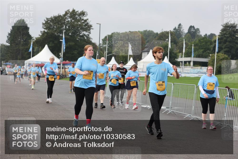 13.09.2026 - Kiel Lauf Andreas Tolksdorf http://msf.ph/oto/10330583 13.09.2026 09:32:28 Kiellinie 48, 7415, 11014, 9692, 844 meine-sportfotos.de