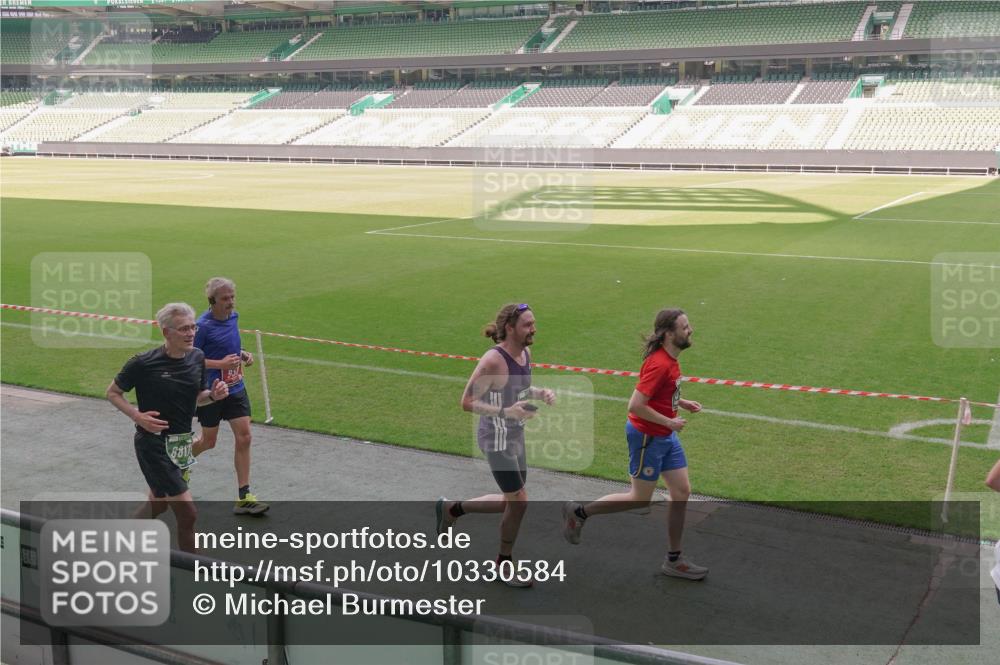 13.09.2026 - 21. swb-Marathon Bremen Michael Burmester http://msf.ph/oto/10330584 13.09.2026 13:02:02 Laufen im Stadion 150, 242, 282, 318, 440, 531, 687, 722, 930, 936, 946, 1006, 1067, 1163, 1250, 1436, 1448, 1582, 1896, 2033, 2047, 2062, 2276, 2292, 2345, 2364, 2370, 2378, 2409, 2485, 2490, 2491, 2560, 2561, 2627, 2638, 2658, 2666, 2668, 2708, 2779, 2781, 2967, 2987, 3013, 3044, 3114, 3163, 3164, 3173, 3187, 3248, 3258, 3294, 3334, 3372, 3374, 3375, 3385, 3392, 3496, 3524, 3526, 3527, 3576, 3585, 3603, 3642, 3667, 3721, 3806, 3852, 3893, 4000, 4506, 4558 meine-sportfotos.de