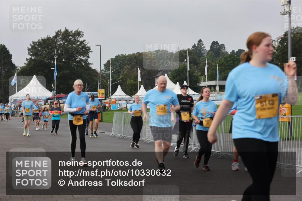 13.09.2026 - Kiel Lauf Andreas Tolksdorf http://msf.ph/oto/10330632 13.09.2026 09:32:32 Kiellinie 1396, 8103, 7415, 6173, 6143 meine-sportfotos.de