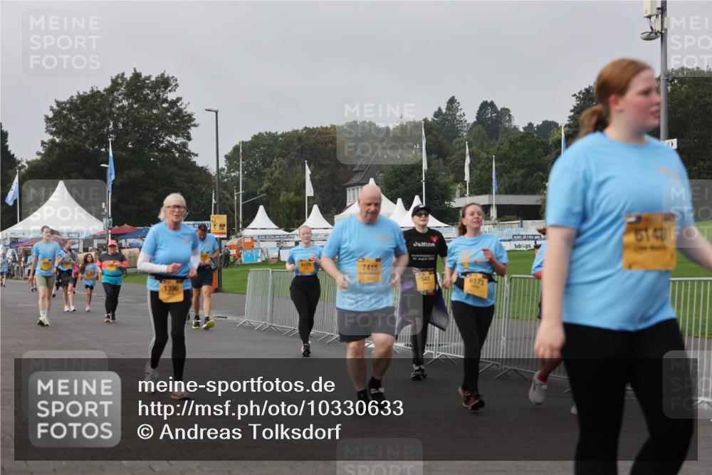 13.09.2026 - Kiel Lauf Andreas Tolksdorf http://msf.ph/oto/10330633 13.09.2026 09:32:32 Kiellinie 1396, 8103, 7415, 6173, 6143 meine-sportfotos.de