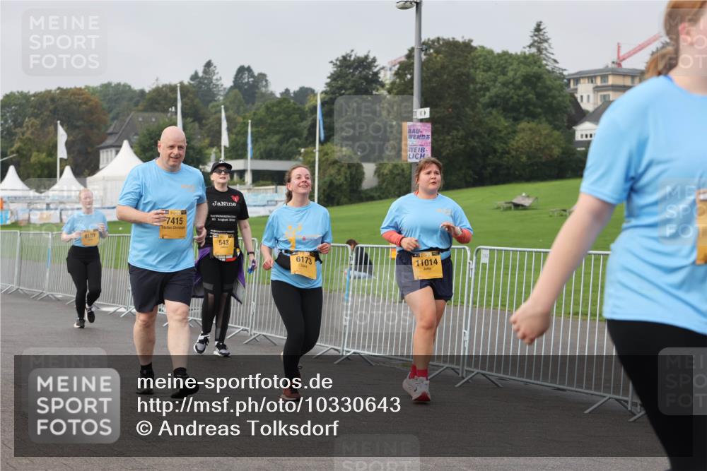 13.09.2026 - Kiel Lauf Andreas Tolksdorf http://msf.ph/oto/10330643 13.09.2026 09:32:33 Kiellinie 8103, 38, 7415, 200, 543, 6173, 11014 meine-sportfotos.de