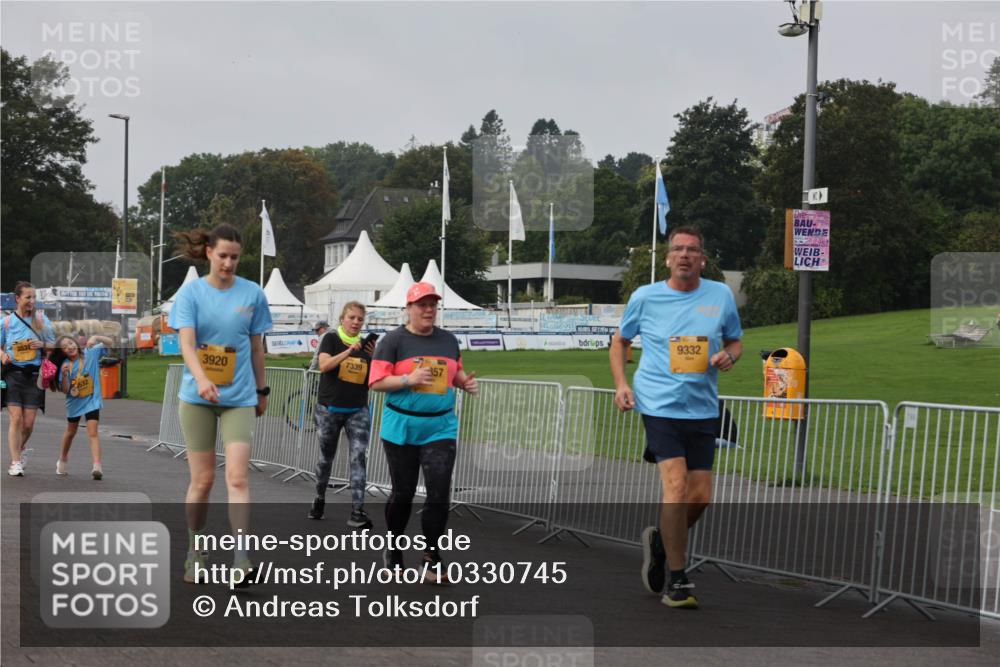13.09.2026 - Kiel Lauf Andreas Tolksdorf http://msf.ph/oto/10330745 13.09.2026 09:32:41 Kiellinie 3920, 7339, 357, 9332 meine-sportfotos.de