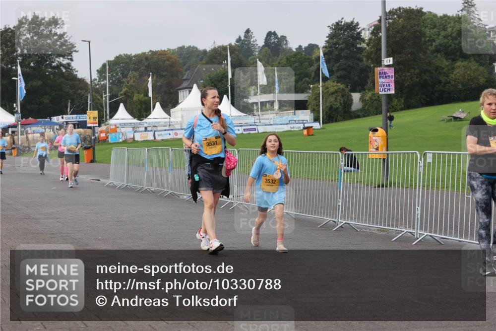 13.09.2026 - Kiel Lauf Andreas Tolksdorf http://msf.ph/oto/10330788 13.09.2026 09:32:47 Kiellinie 3531, 3532 meine-sportfotos.de