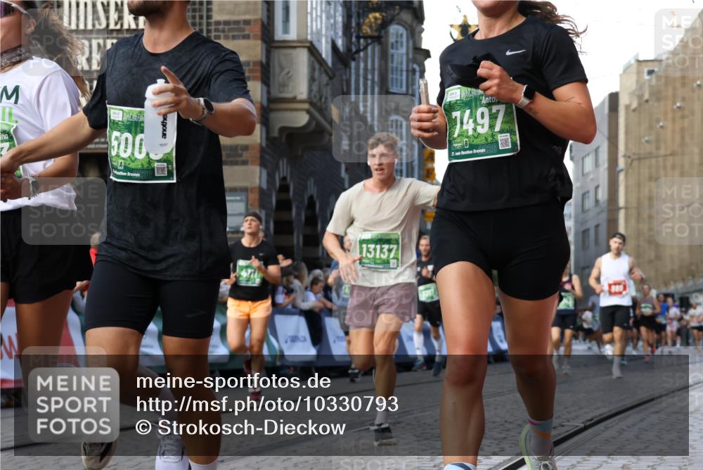 13.09.2026 - 21. swb-Marathon Bremen Strokosch-Dieckow http://msf.ph/oto/10330793 13.09.2026 13:15:13 Ziel 615, 616, 889, 1455, 1510, 1748, 2383, 2847, 3057, 3175, 3206, 3504, 3717, 4097, 4226, 4246, 4569, 4968, 5294, 5298, 5315, 5471, 5649, 5796, 5962, 6379, 6404, 6472, 6528, 6717, 7190, 7251, 8238, 8409, 9523, 9797, 13141, 3743, 4111, 4646, 4663, 6011, 6526, 7291, 7346, 7717, 7730, 8086, 8254, 8255 meine-sportfotos.de