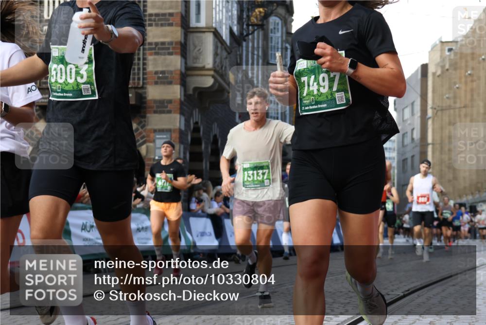 13.09.2026 - 21. swb-Marathon Bremen Strokosch-Dieckow http://msf.ph/oto/10330804 13.09.2026 13:15:13 Ziel 615, 616, 889, 1455, 1510, 1748, 2383, 2847, 3057, 3175, 3206, 3504, 3717, 4097, 4226, 4246, 4569, 4968, 5294, 5298, 5315, 5471, 5649, 5796, 5962, 6379, 6404, 6472, 6528, 6717, 7190, 7251, 8238, 8409, 9523, 9797, 13141, 3743, 4111, 4646, 4663, 6011, 6526, 7291, 7346, 7717, 7730, 8086, 8254, 8255 meine-sportfotos.de